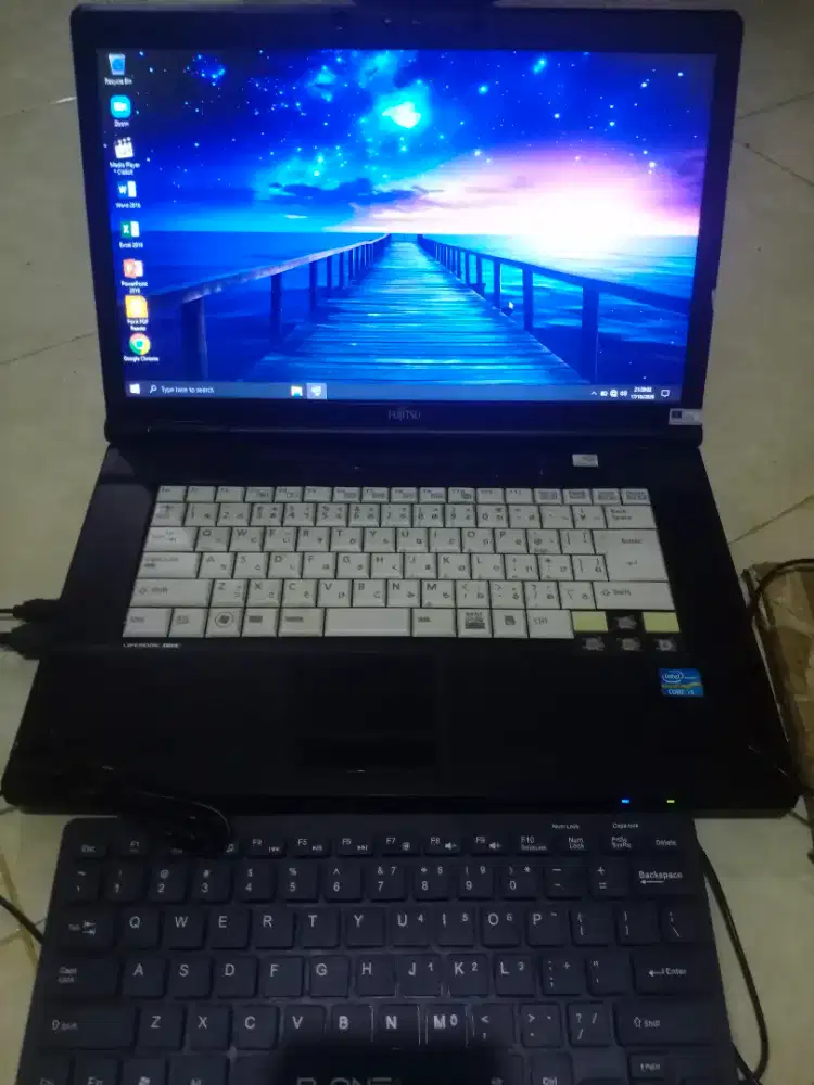Fujitsu Made in Japan - Core i3 - Ram 6Gb - HDD 1Tb