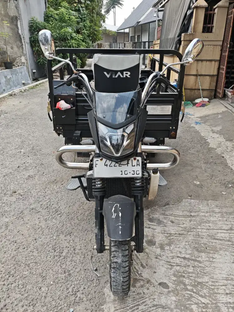 Dijual viar 200 cc tahun 2025
