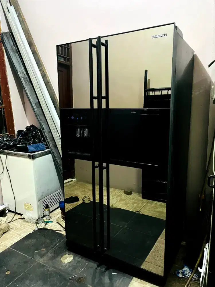 Kulkas Side By Side Samsung RSH1KLMR