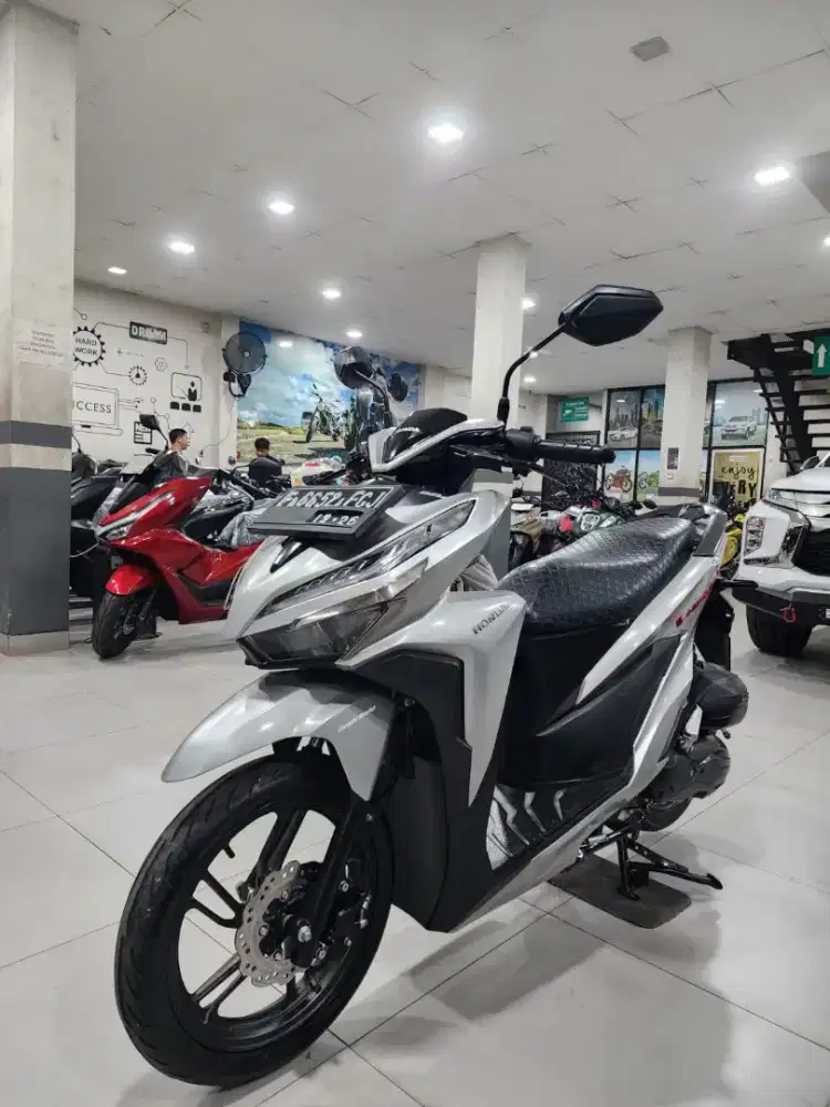 vario 150 tahun 2021 km low