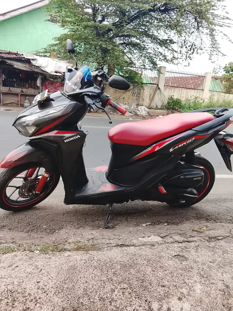 VARIO 125 CBS ISS