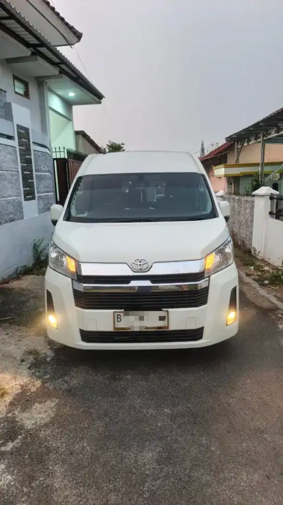 Di jual mobil toyota haice primo tahun 2023