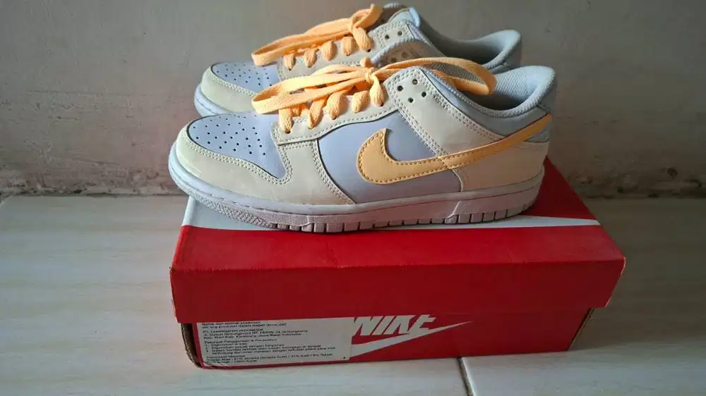 Nike Dunk Low Woman size 37,5
