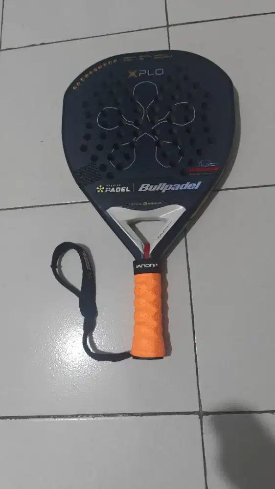 Dijual raket bullpadel xplo 2025 minus sudah diperbaikin
