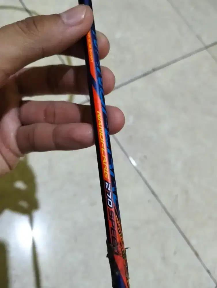 Yonex nanoflare 270 speed 5u g5 raket badminton
