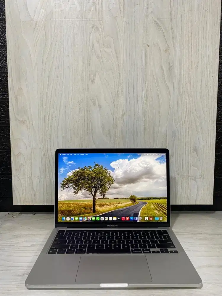 Macbook Pro M1 2020 13inc RAM 16gb SSD 256gb