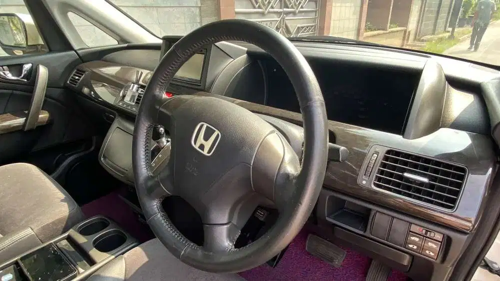 Honda Elysion 2010 Bensin
