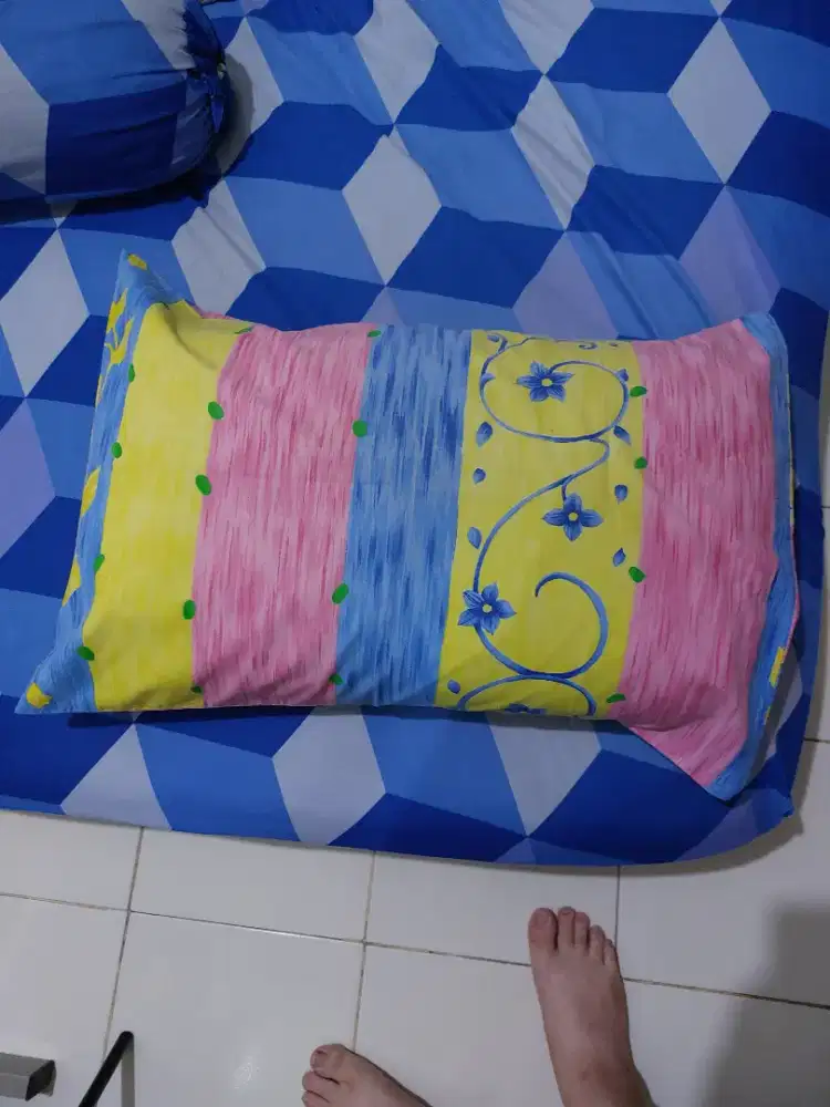 Bantal Memory Foam Merek Vabio Bonus Sarung Second Cuma Satu