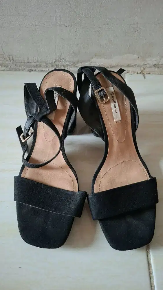 Stradivarius Black heels size 38