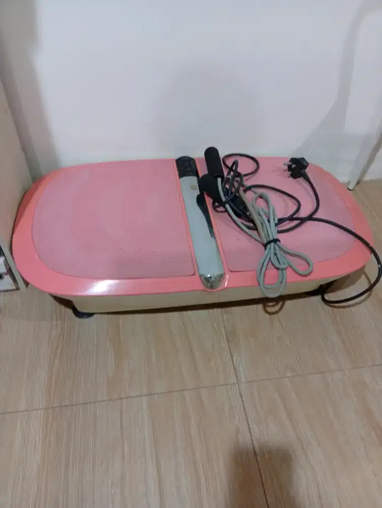 Dijual alat pelangsing tubuh Advance kondisi normal