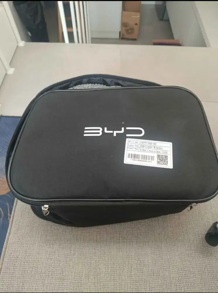 Portable Charger BYD ATTO 1