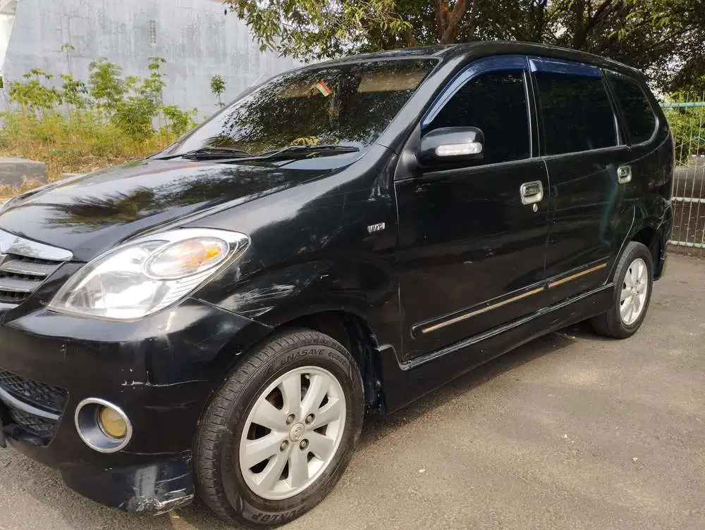 Toyota Avanza 2010 Bensin
