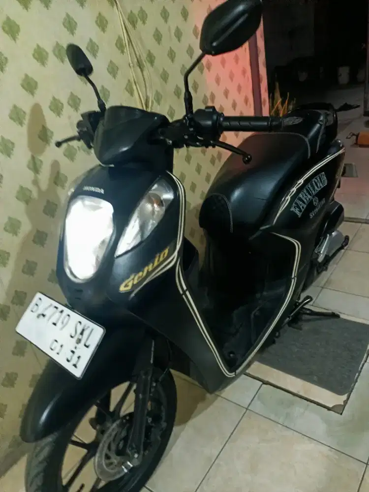 DIJUAL CEPAT HONDA GENIO CBS ISS ORIGINAL JOZZZ