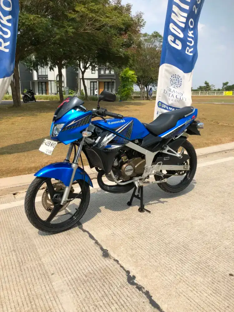 Kawasaki ninja r