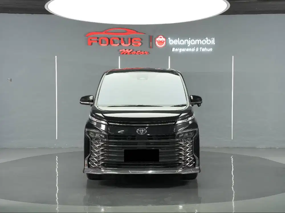 Toyota Voxy 2.0 CVT TSS Facelift Camera 360 Hitam 2022 Like New Low KM