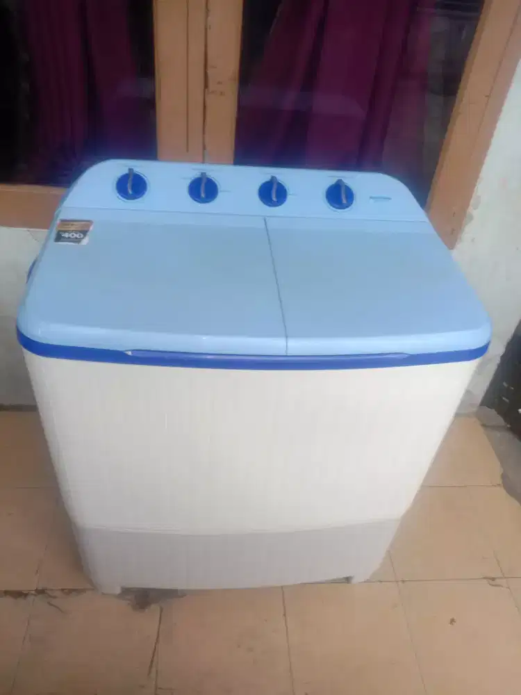 Mesin cuci polytron 8kg bagus mulus normal