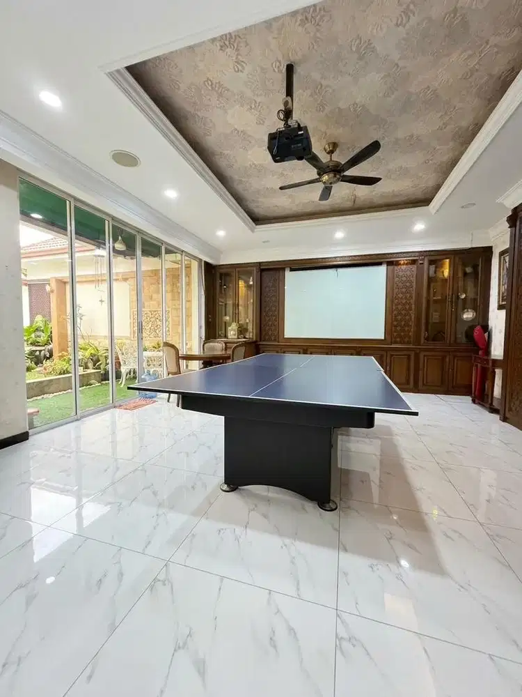 Dijual Rumah Mewah Layout Luas di Puri Sriwedari Cibubur