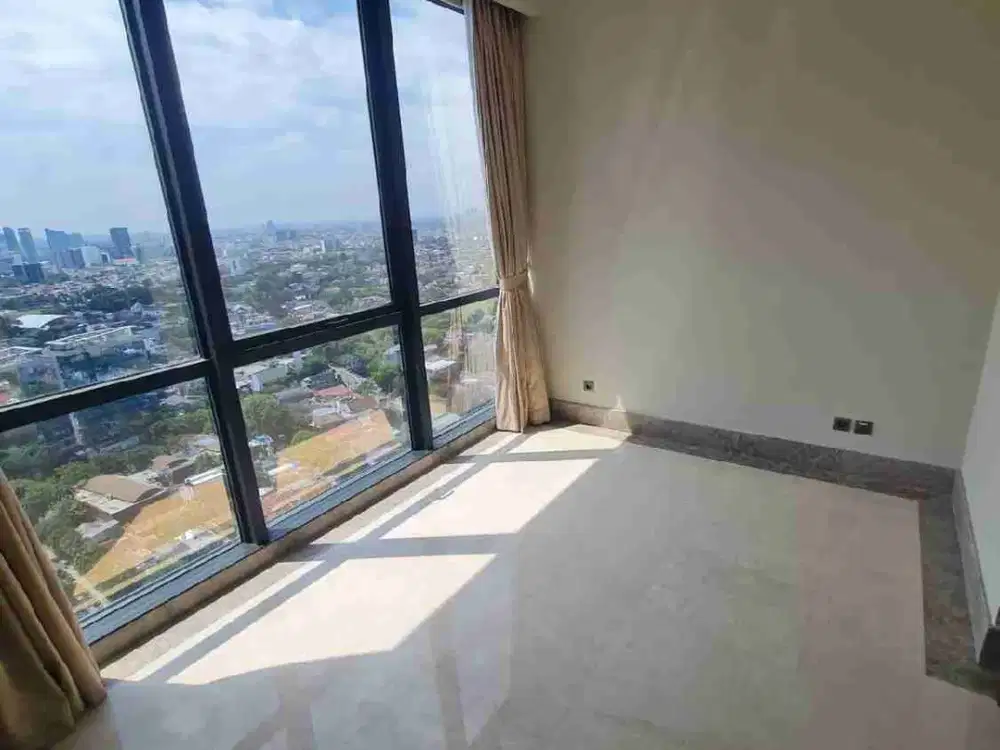 Disewakan Apartemen District 8 unfurnish 4 bedroom+ ruang kerja senopati scbd