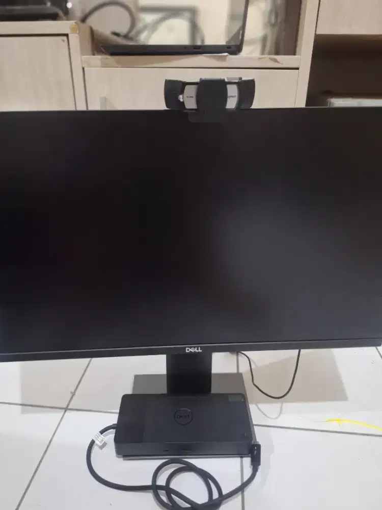 Set Monitor Dell P2419H IPS Plus Docking Dell WD19TBS Webcam Logitech