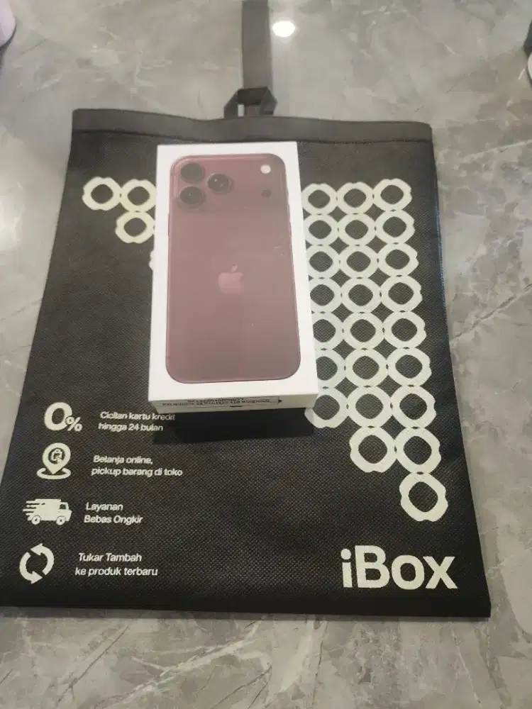 Iohone 18 pro max 1tb burgendy ibox