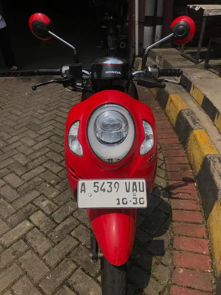 Honda Scoopy 2021 Merah Hitam – Pajak Oktober 2027