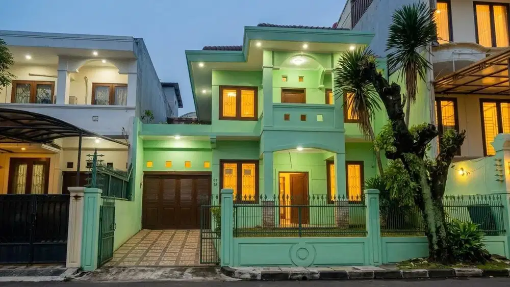 Dijual Rumah 2 Lantai Murah di Raffles Hills Cibubur