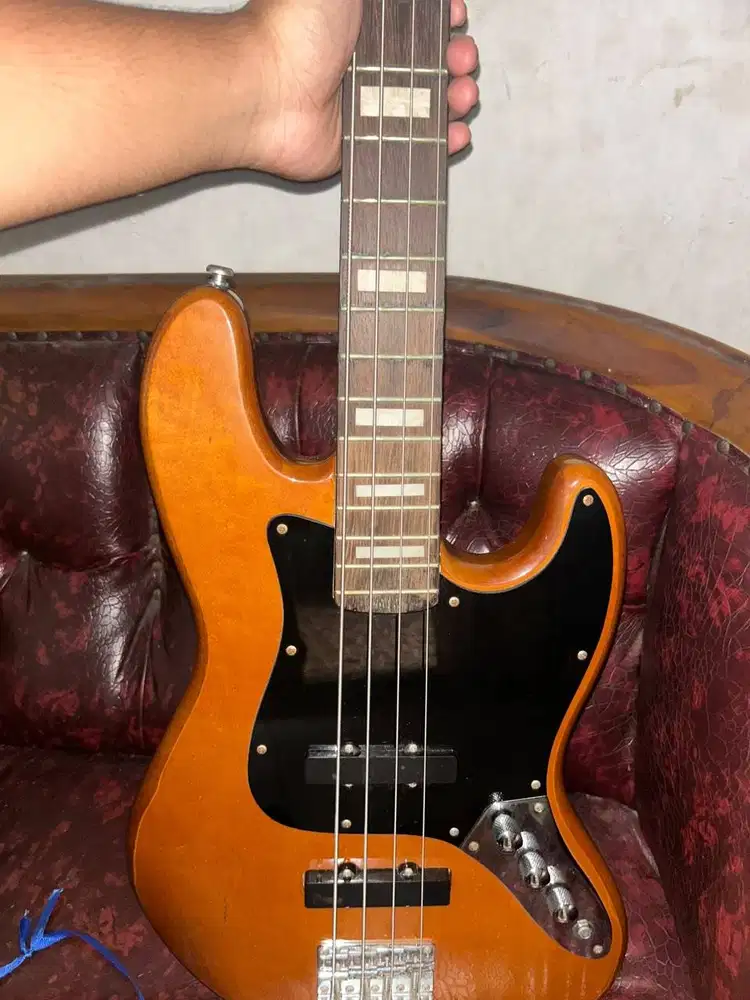 Bass Mandalika MJB-100 Natural Yellow Roasted + Tas + Kabel jack