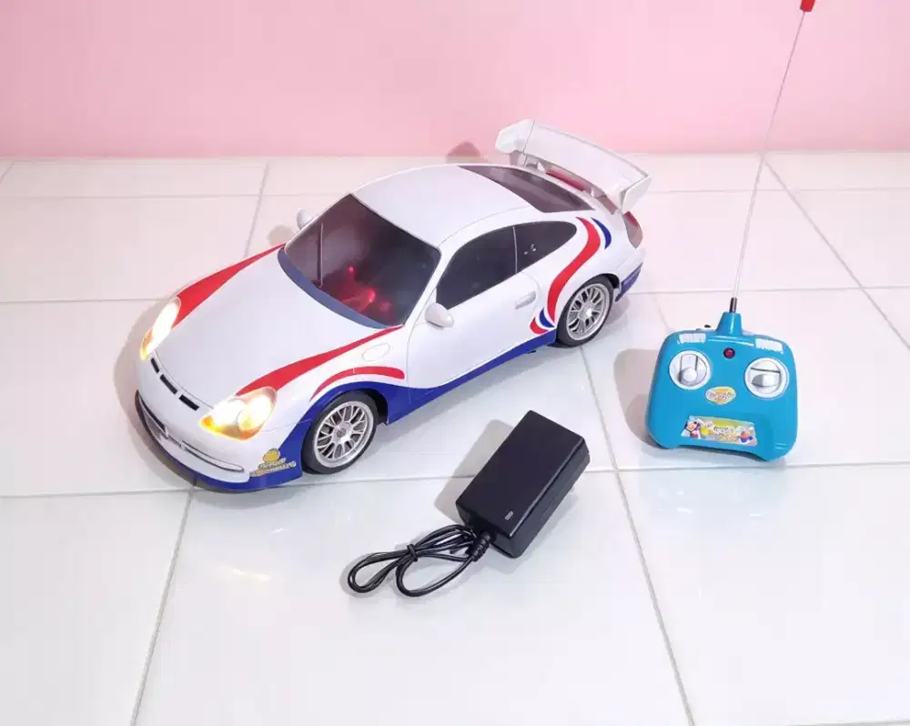 mobil remote ukuran besar