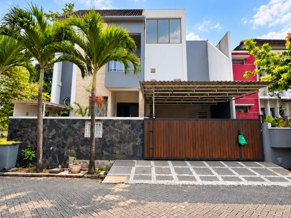 Rumah Mewah Dengan Private Pool Di Bintaro Sektor 9