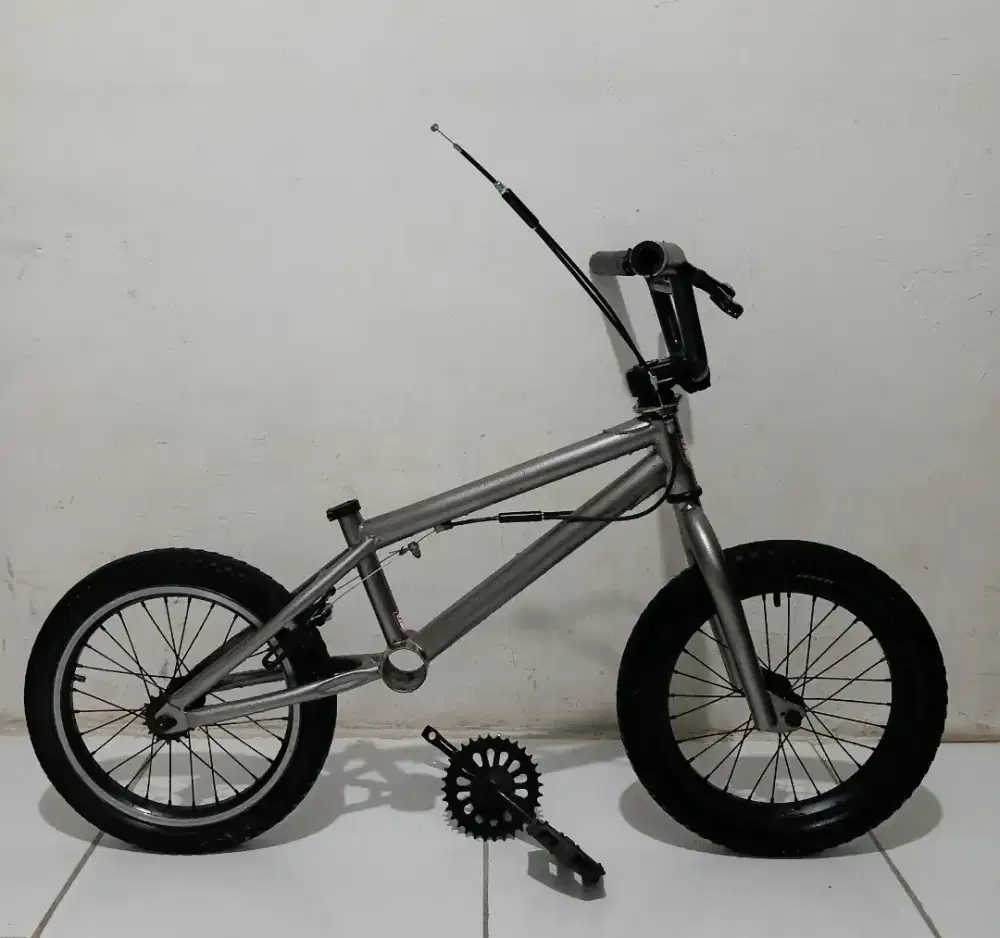 Sepeda bmx 16 inc