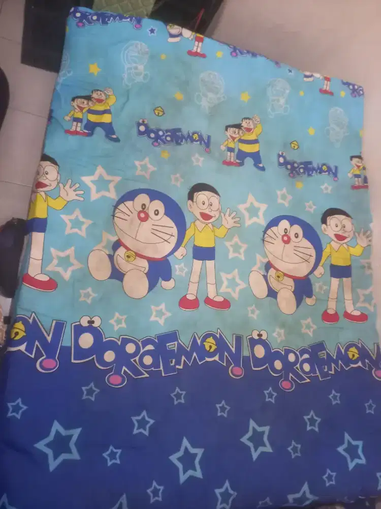 Di jual kasur doraemon
