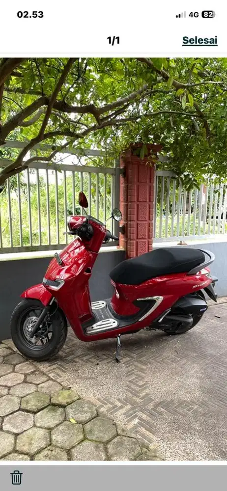 Stylo cbs warna merah