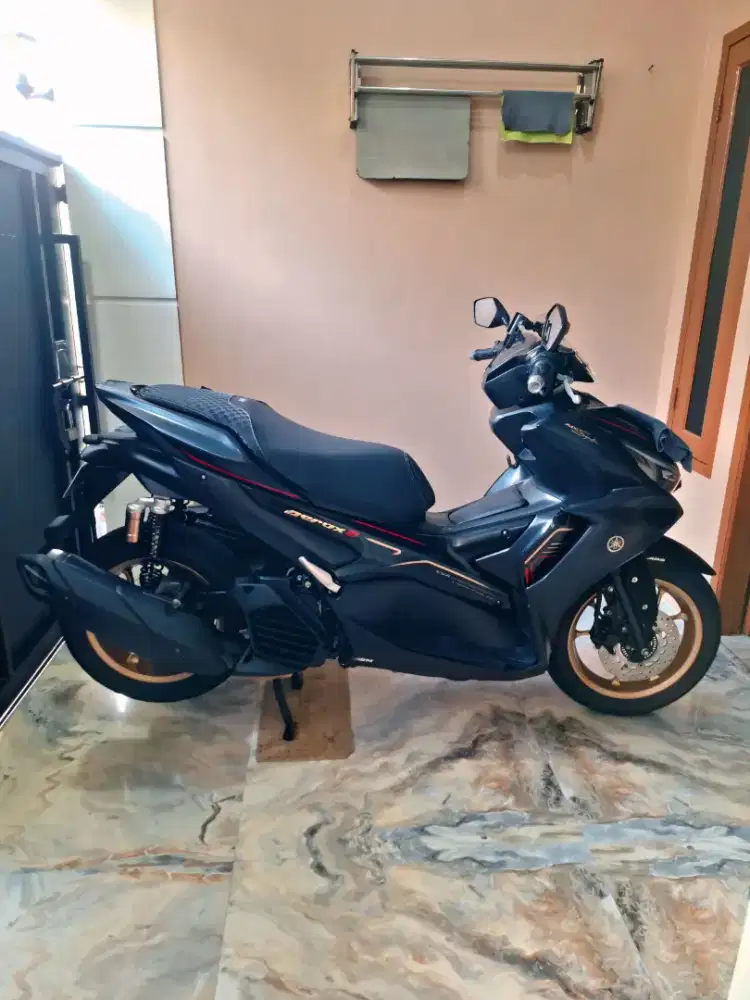 Yamaha Aerox Hitam Mulus