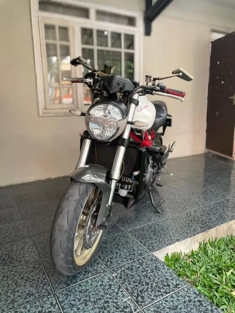 Benelli TNT 250 custom