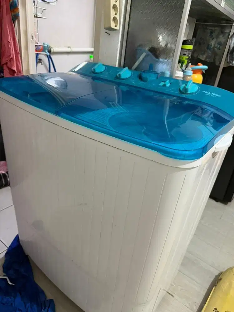 Mesin cuci polytron