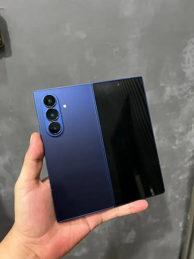 Samsung Z Fold 7 12/512gb Sein Normal