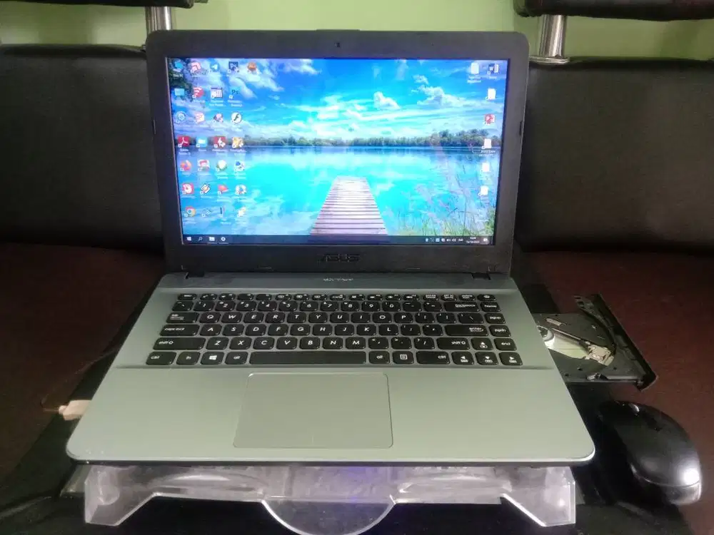 Laptop ASUS Slim + Ram 6 Gb + Internal 500 Gb + Batre Awet + Win 11