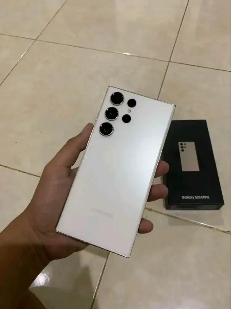 Samsung S23 Ultra 12/512