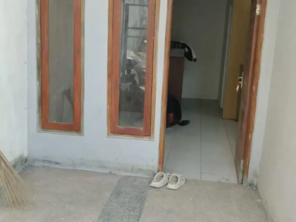 Min 2 Tahun Rumah 2 Kamar Semer Dukuh Sari Kerobokan