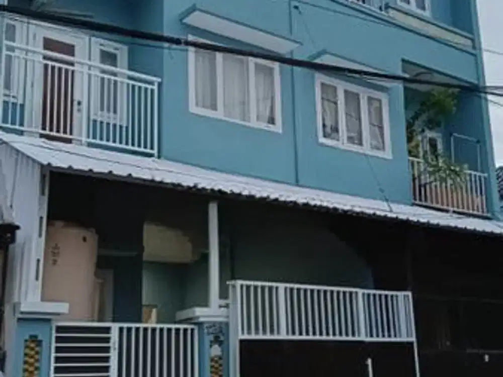 Min 2 Tahun Rumah Hadap Barat 3 Lantai 3 Kamar Taman Griya Jimbaran Kuta Selatan Badung