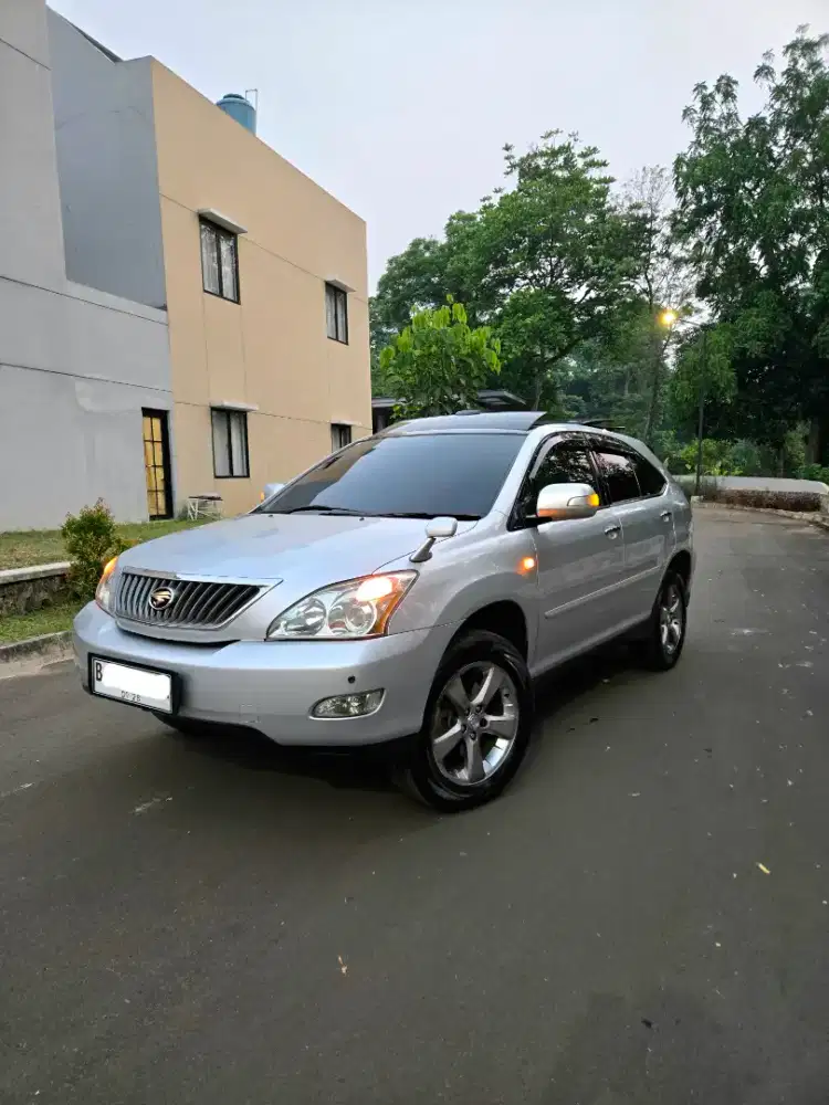Harrier 2.4L Premium, 2010 Superb conditions