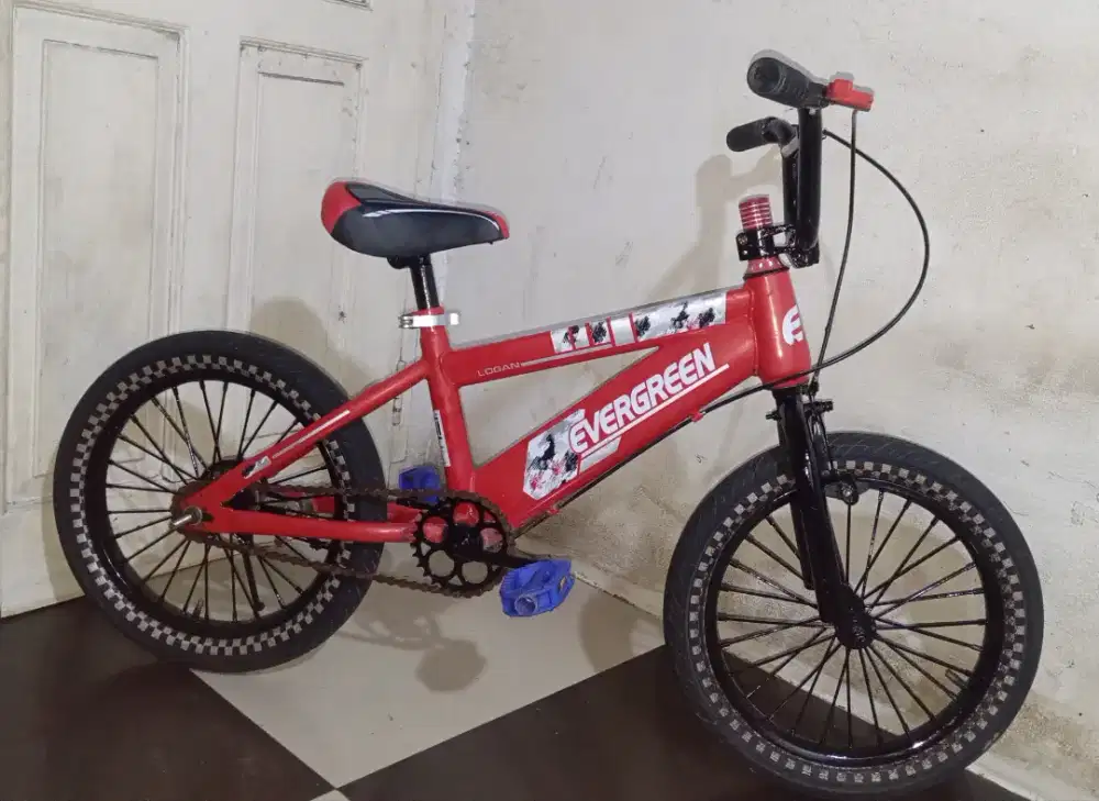Sepeda BMX ukuran 16 kondisi normal