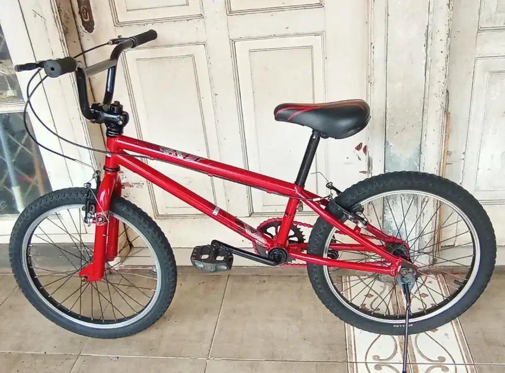 Sepeda BMX poligon RUDGE 2 ukuran 20