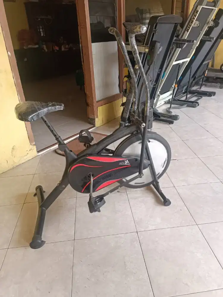 Sepeda statis jumbo bagus sekali
