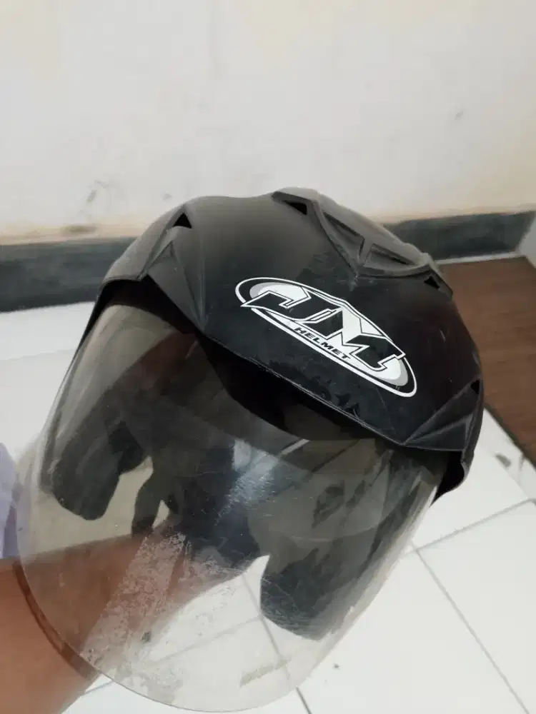 Helm half face merk JM