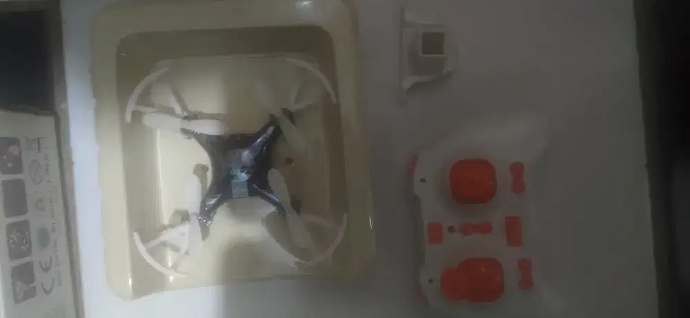 Drone quadcopter