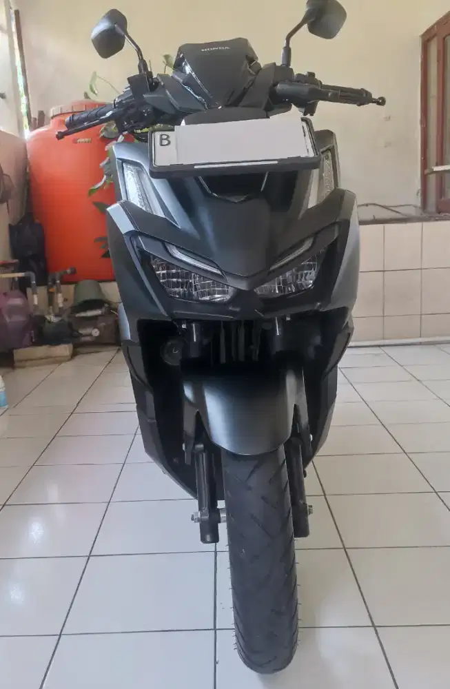 Honda vario 160 CBS tahun 2025 km 4000 B BEKASI KOTA