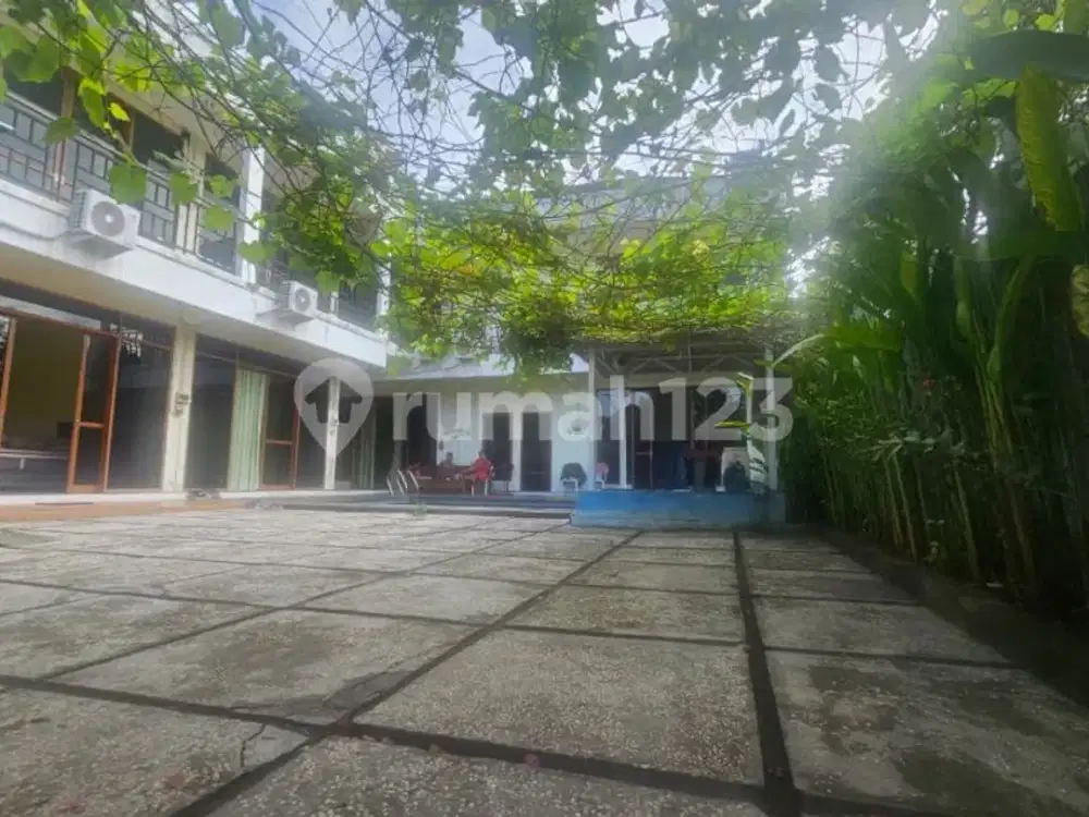 Over Kontrak Kost-Kostan 12 Kamar di Sanur Denpasar