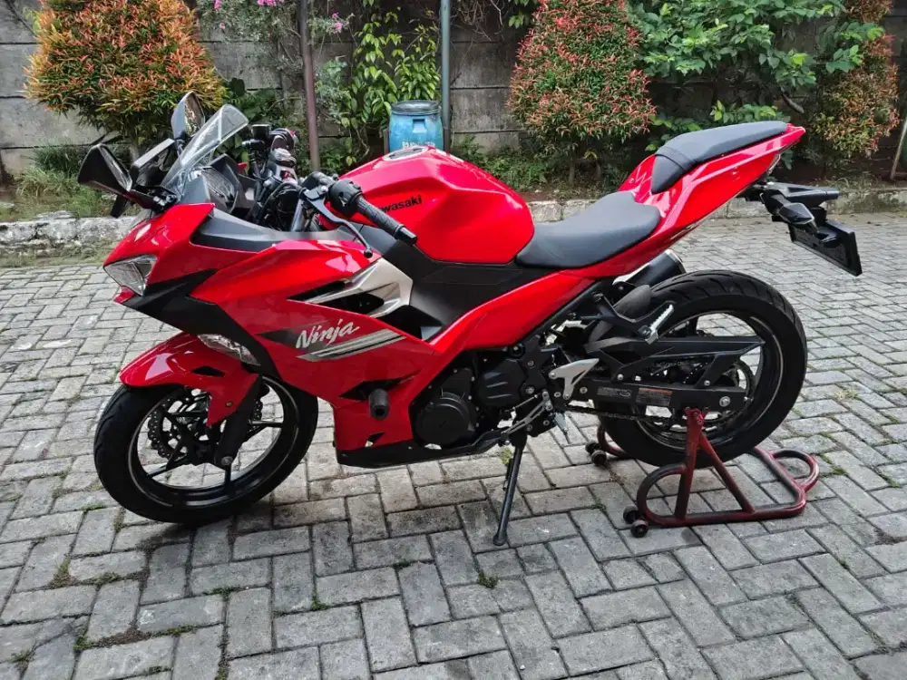 Jual cepat ninja 250 pembelian nov 2025