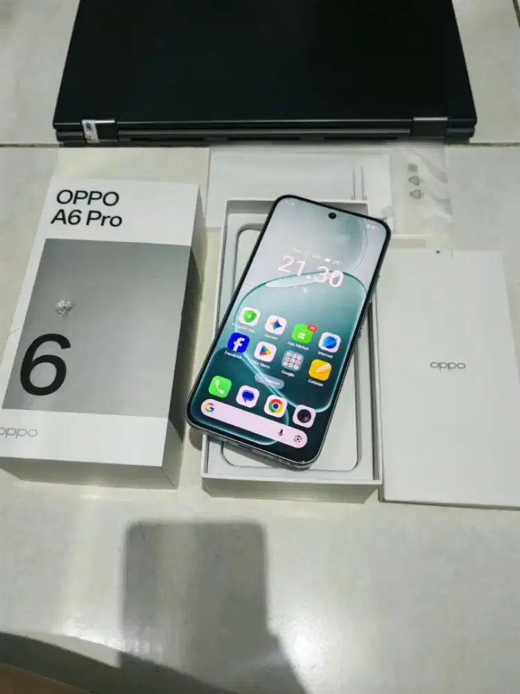 Oppo A6 pro 8/256 fullset ori mlusss like new josss